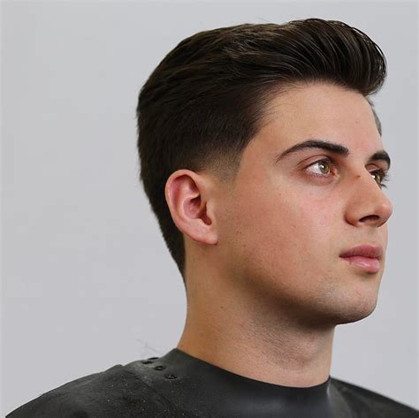 The taper length should be about 1-2 inches shorter than the length of hair you want to leave in the back. Now it’s time to start cutting your hair. The first step is to …